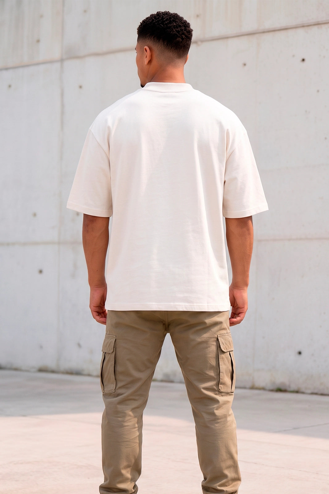 Camiseta Oversized Off/Marron Unissex Jesus Died For Me