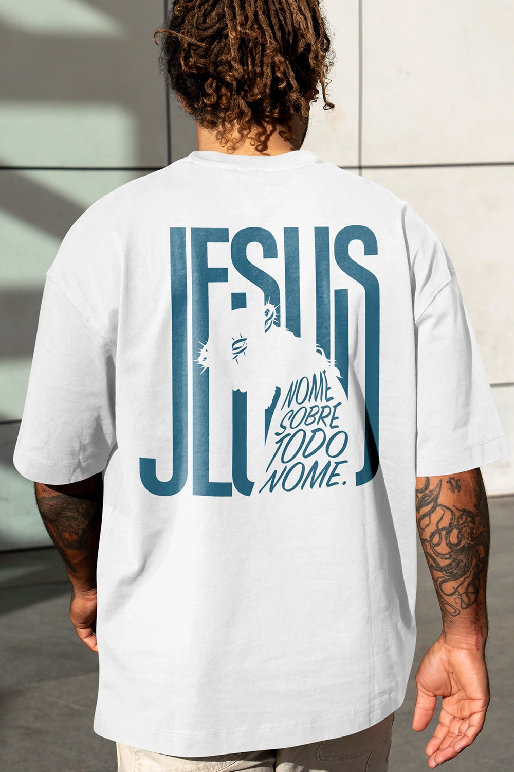 Camiseta Oversized Premium Unissex - Jesus Nome Sobre Todo Nome Yahjess
